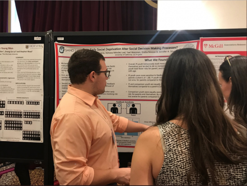 João Guassi Moreira Presenting at Flux Congress 2019